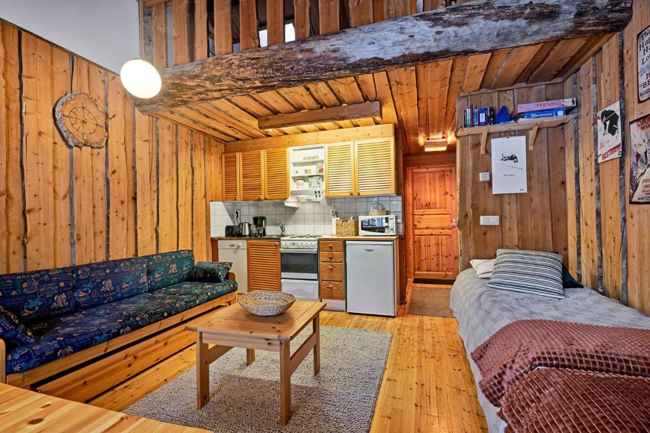 Ski-Inn Kelohuoneisto Pyhaetunturissa Pelkosenniemi Exterior photo